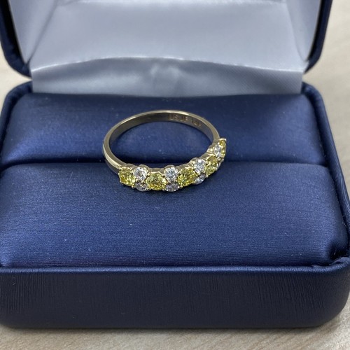 1.00Ct Round Yellow and White Alternating Lab Grown Diamond Wedding Band 14k - Picture 4 of 10