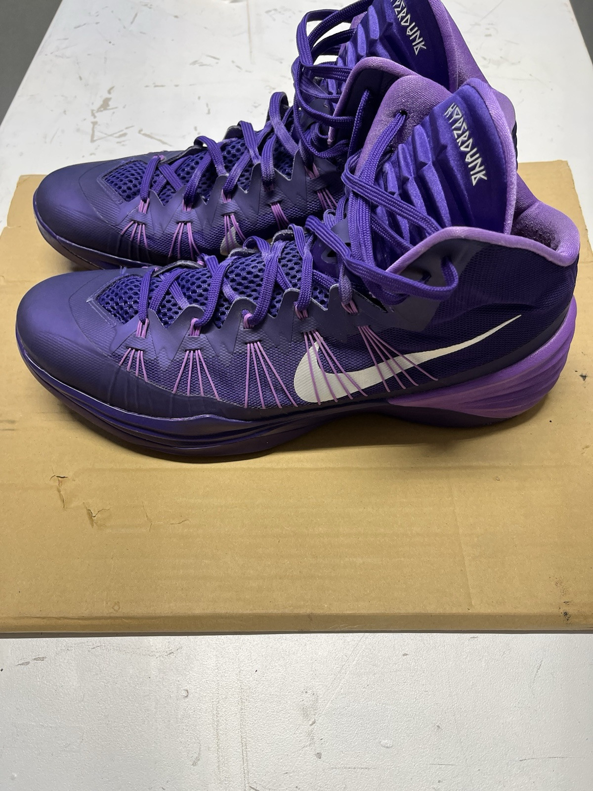 Nike Hyperdunk - image 2