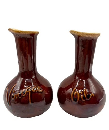 Vintage  Hull Pottery Drip  Brown  Oil &  Vinegar