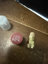 Delavan Oil Burner Nozzle W/ Fine Filter  1.00 80*A  Quick Shipping