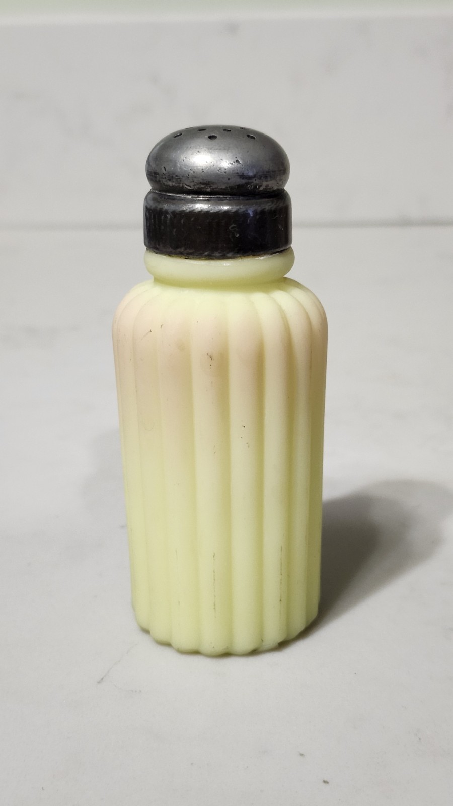 Antique Ribbed Burmese Art Glass Shaker