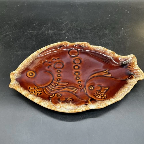 Hull Pottery Brown Drip Glaze Fish Plate 11 1/4” L