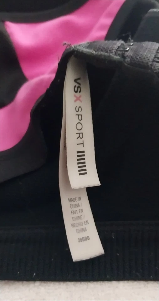 Victoria’s Secret VSX Pink/Black Sports Bra 38DDD Racerback Underwire - Image 3 of 3