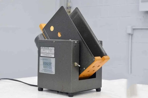 LectroJog 665 Tabletop Paper Jogger