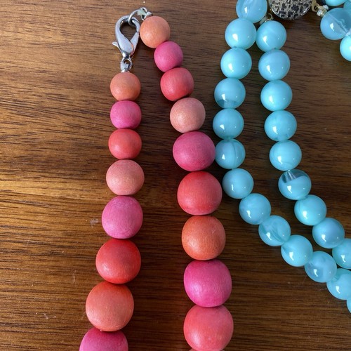 5 Piece Vintage Estate Costume Jewelry Necklace Lot - Satin Ball Beads, Lucite - Bild 5 von 13