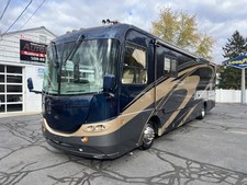 2005 Freightliner xc37 Truck Campers