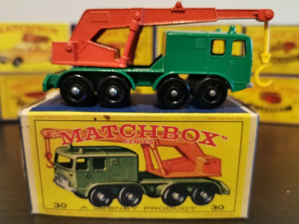 MATCHBOX 30 8-WHEEL CRANE  - Immagine 3 di 4