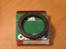 NIB SKF CR CHICAGO RAWHIDE 29907 OIL SEAL 3.000 X 4.000 X .375 P6497