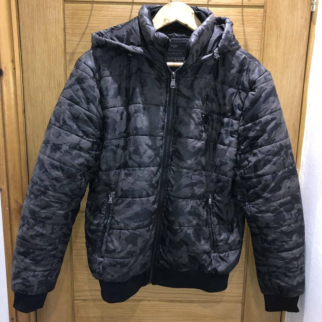 Mens Creative Recreation Camo Puffer Jacket Coat Medium Hooded Zip Up Padded ..