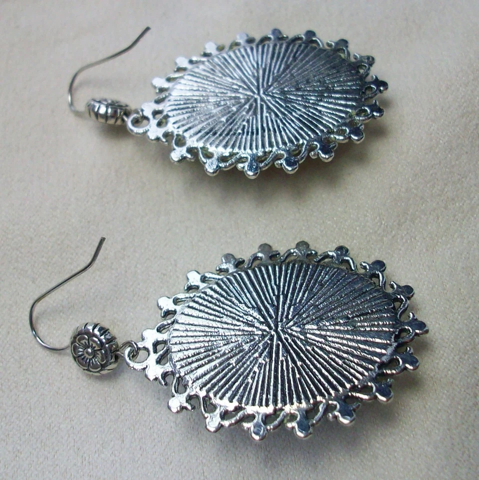 VINTAGE STYLE DANGLING EARRINGS TIBETAN SILVER FAUX JASPER FLORAL CABOCHON  - Image 3 of 3