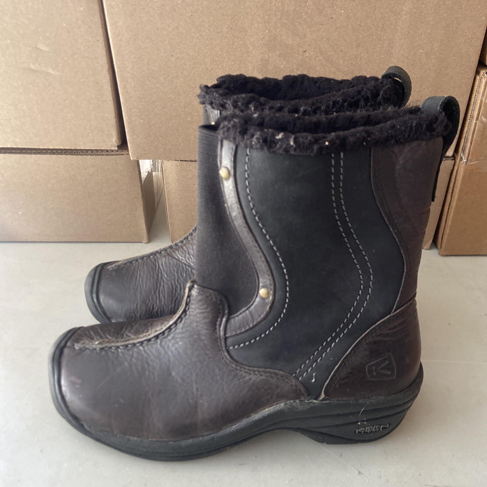 Stivaletti Keen donna US 7 5 neri marroni in pelle foderati sherpa Chester 5441