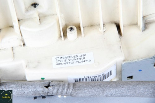 07-13 Mercedes W221 S550 CL600 Front Left Door Lock Latch Actuator OEM - Picture 9 of 10