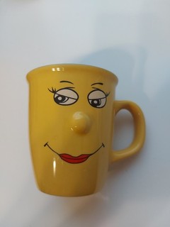 tasse mit gesicht