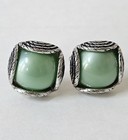 Green Vintage Lucite  Cufflinks Silver Plated Beautiful  CUFF Links — photo 1