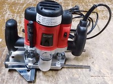 Timbertech Elektro-Oberfr&auml;se OBFR01 &ndash; 1200 W inkl. Fr&auml;ser-Set & Koffer