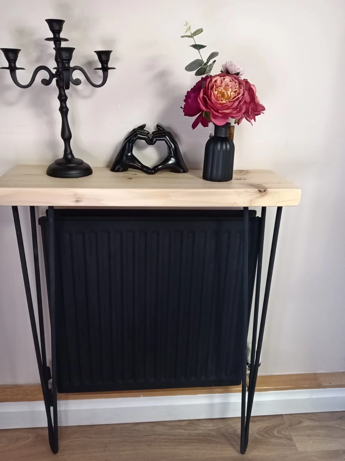 Chunyk Rustic Solid Wood Radiator Console Table 91cm Vintage Shelf with Hairpin