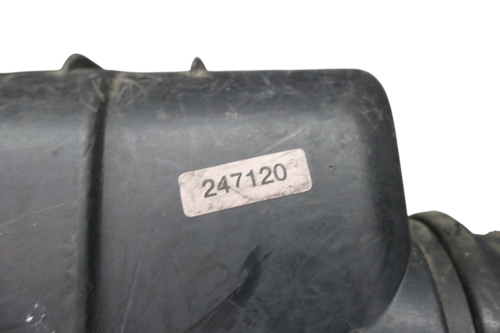 Maserati Quattroporte 2004-2008 Lower Air filter intake pipe Black