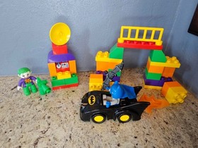 Retired 2014 LEGO Duplo DC Comics 10544 The Joker Challenge-100% Complete-used