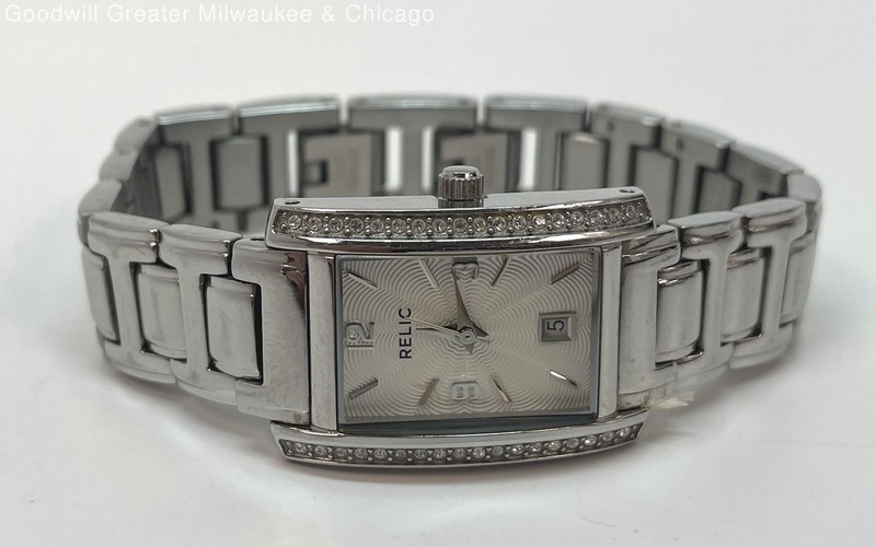 Relic ZR34007 Silver Tone Rhinestone Stainless Steel Ladies Watch 59.6g