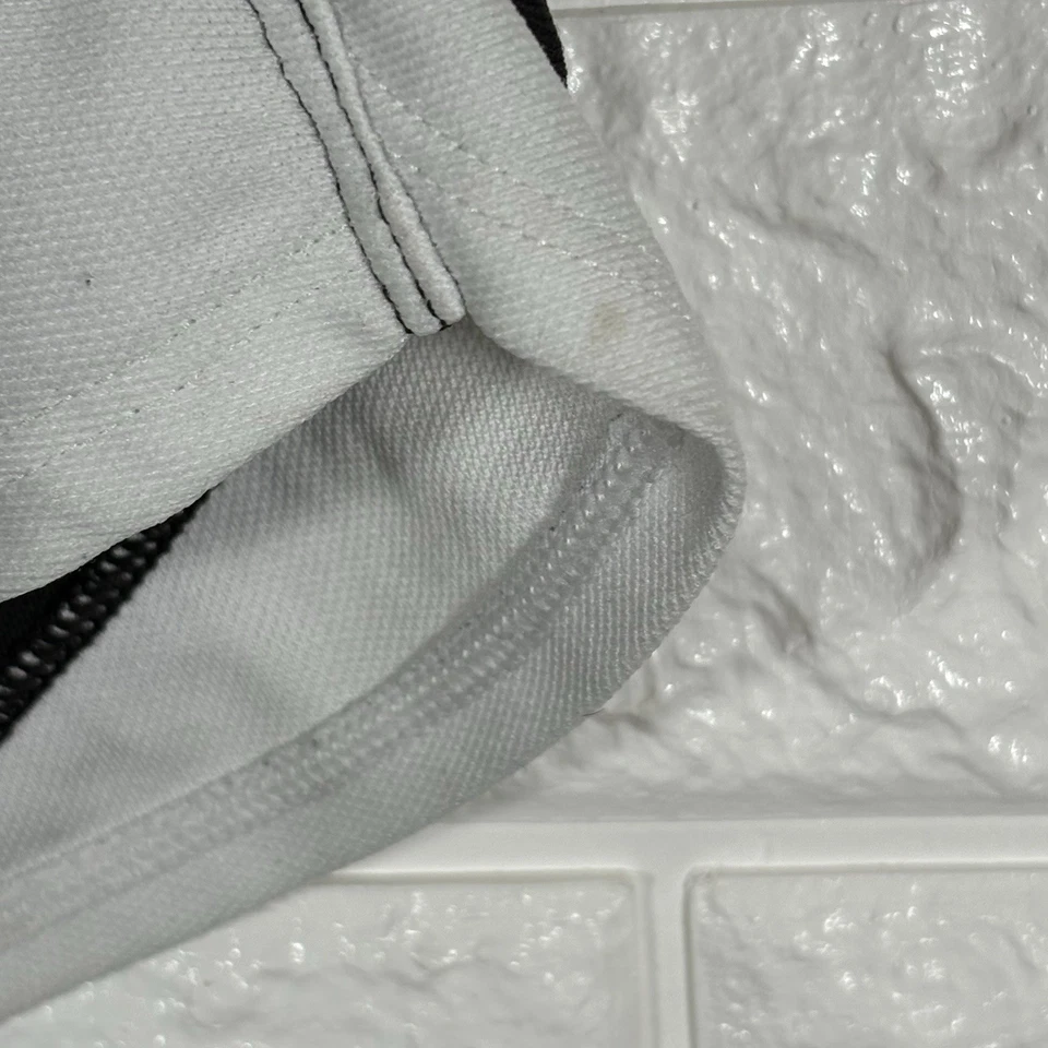 Under Armour Womens Shorts Size Small Black Athletic Yoga Gym Bottoms Loose - Image 3 of 4