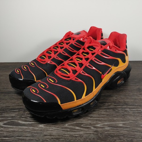 NIKE AIR MAX PLUS TN VOLCANO – fashionaarmy