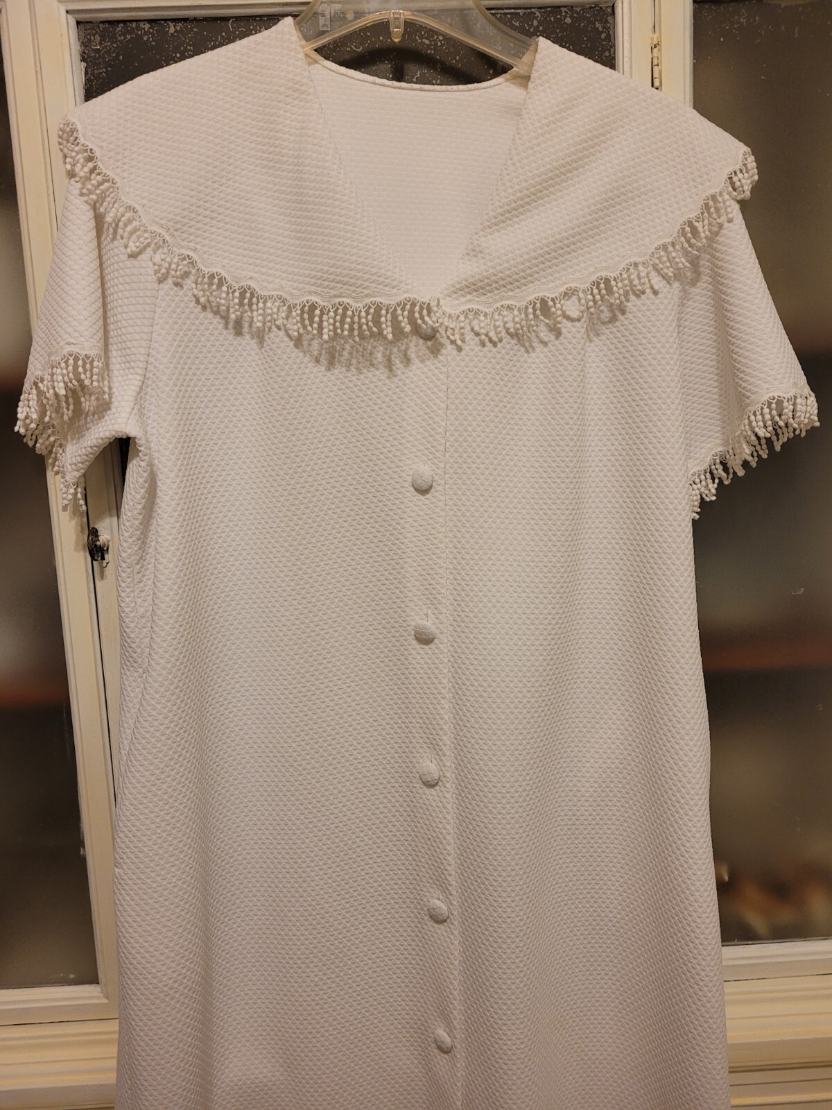 Vintage White Robe Housedress with belt, fringed … - image 10