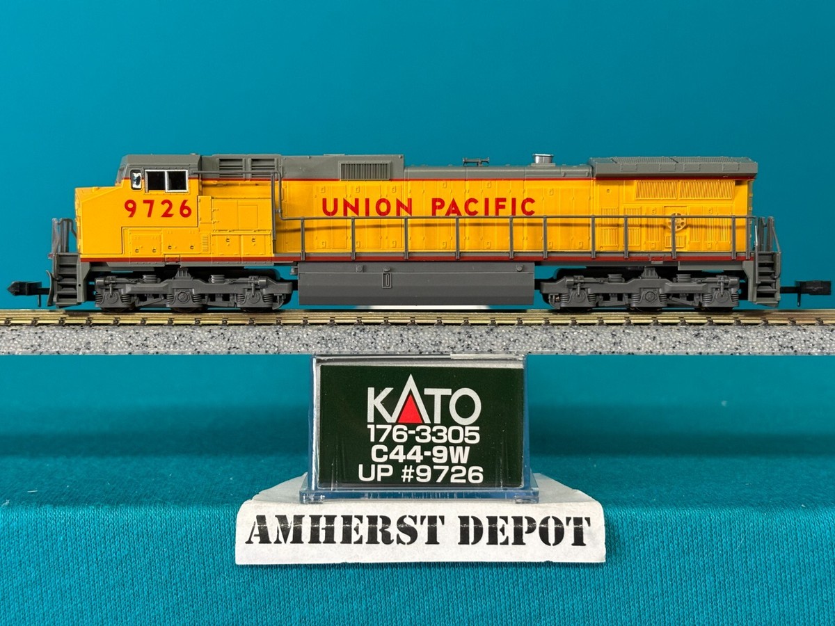 176-3305 Kato C44-9W Union Pacific Locomotive #9726 DCC Ready N