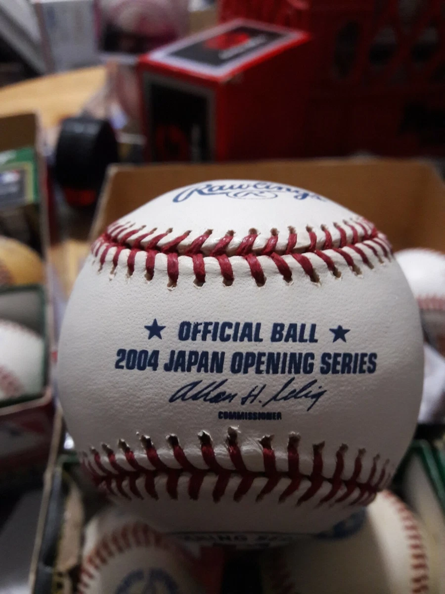 MLB Rawlings Official 2004 Japan Opening Series Logo Baseball Yankees v Rays