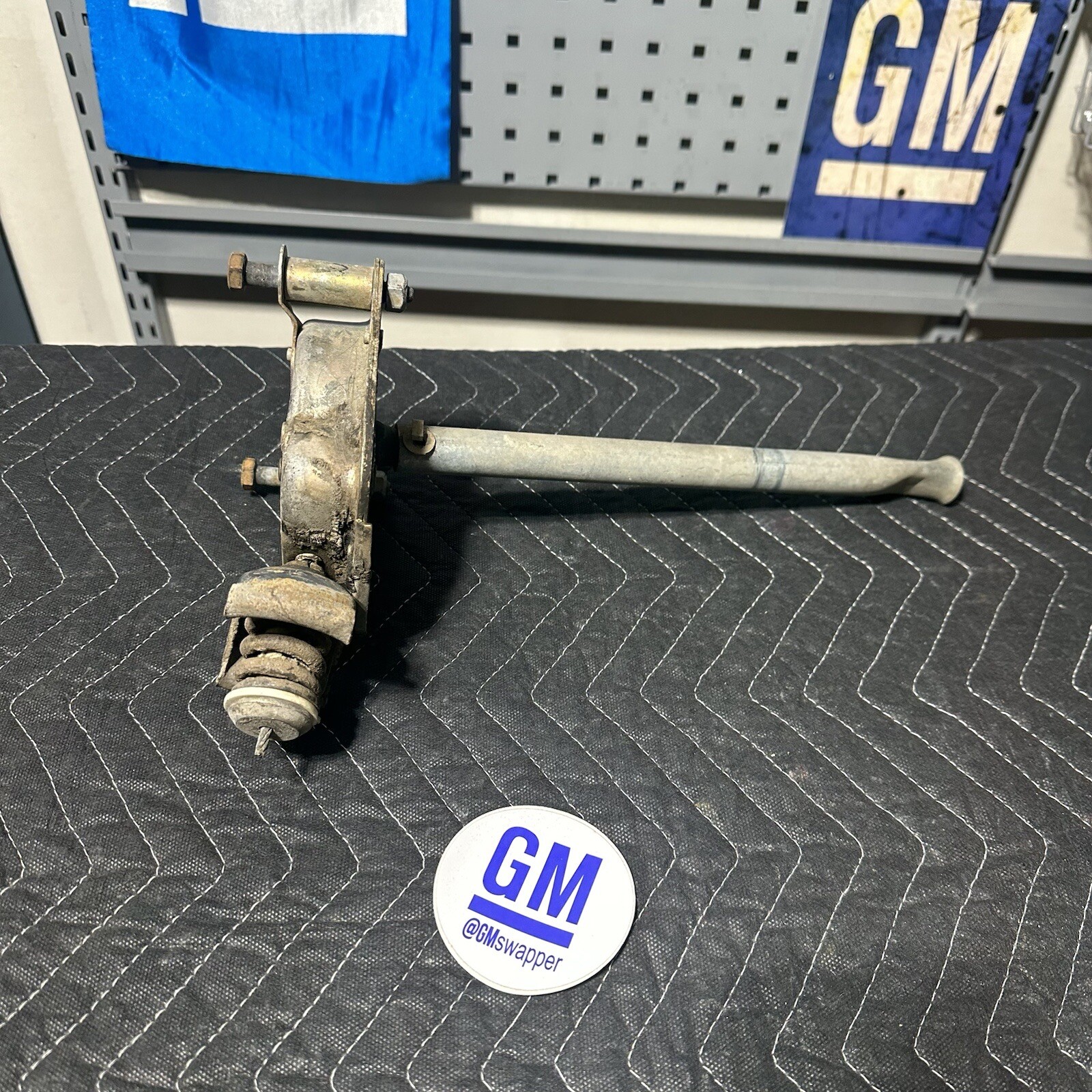 OBS Chevrolet GMC Silverado C/K Chevy Spare Tire Winch Mount Hoist