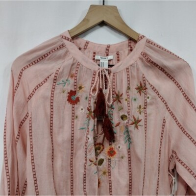 NEW Forever 21 Embroidered Floral Top Women's M Pink Cottagecore Peasant Retro | eBay NEW Forever 21 Embroidered Floral Top Women's M Pink Cottagecore Peasant Retro | eBay