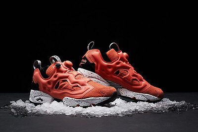 reebok instapump black salmon