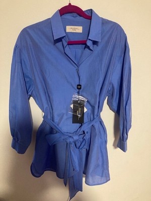 Brand New WEEKEND MAX Mara silk/ cotton sky blue shirt , size UK 14 IT 46