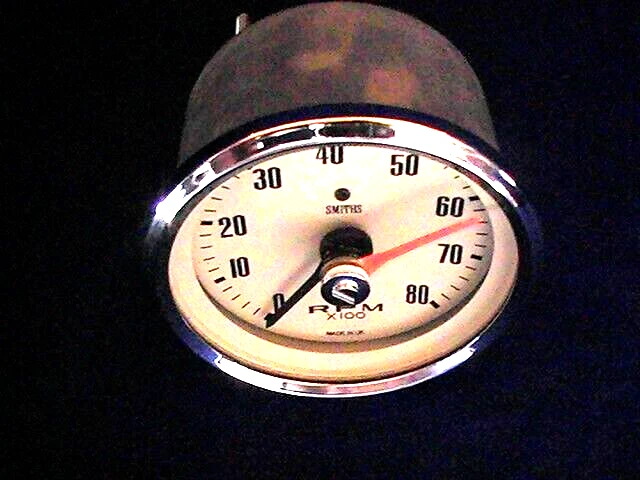 CLASSIC MINI SMITHS 80mm TACHOMETER GAUGE 12V 0-8000rpm MAGNOLIA FACED - Image 4 of 4