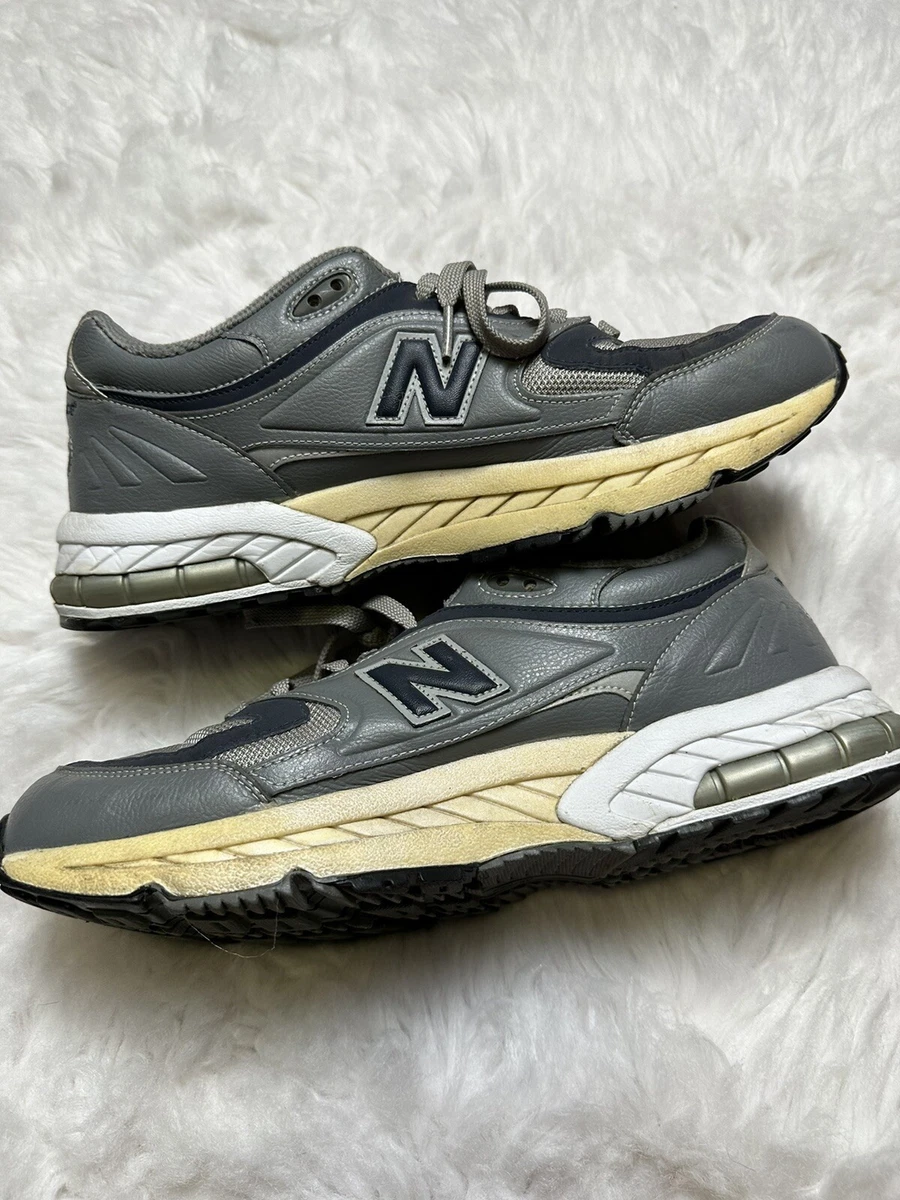 New balance best sale 2000