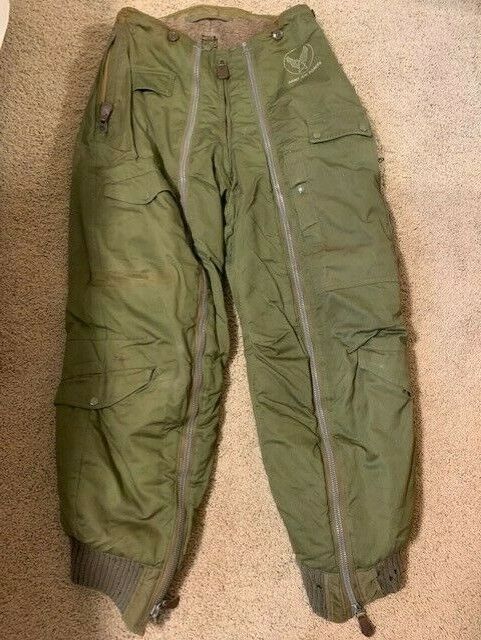 Vintage (WWII/Korean) U.S. Army Air Force Type A-11 Fur Vintage (WWII/Korean) U.S. Army Air Force Type A-11 Fur