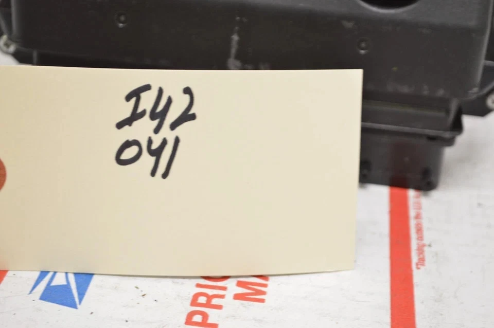 Unidad de módulo de control del motor Lexus CT200H 89661-76160 2015-2017 Ecm I42 041 Foto 4 de 4