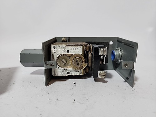 Allen-Bradley 836-C8 Ser A Pressure Control