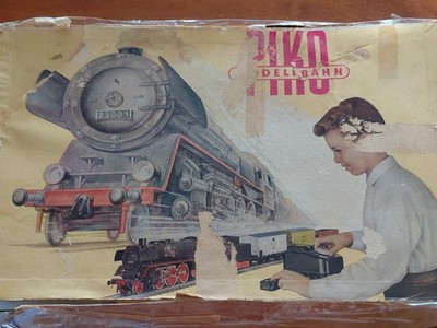 RARE PIKO MODELLBAHN LOCOMOTIVE SET TRAIN TOY GDR GERMANY