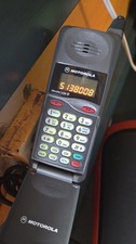 Vintage 1999 Motorola MicroTAC 650e Cellular Flip Phone Works When Plugged In