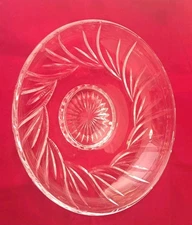 Glass Serving Bowl (O)