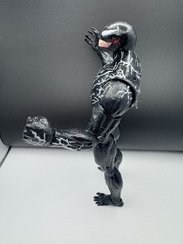 Hasbro Marvel Legends Movie Venom 6" Action Figure 2020 Loose - Picture 11 of 19