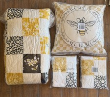 Queen Comforter Set