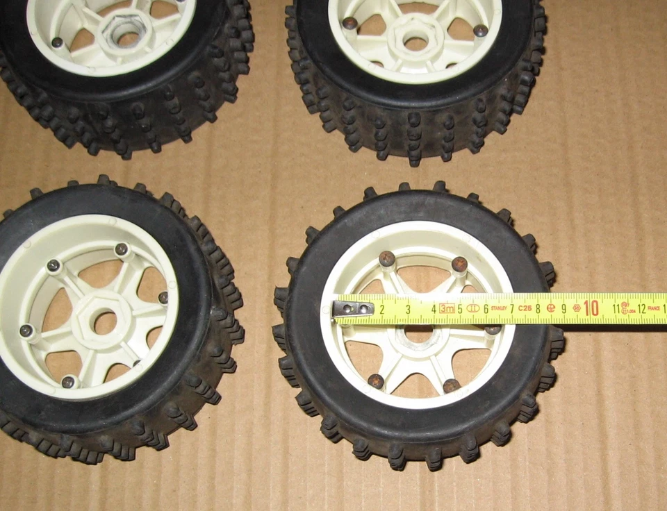 RC CAR  1:8  RUOTE  CERCHI FUORISTRADA - Immagine 4 di 4