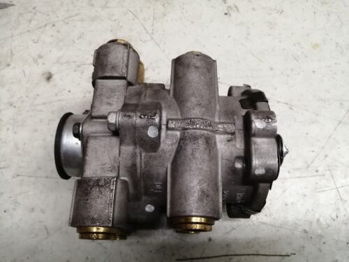 Genuine BENDIX BRAKE VALVE - 2506079C91. NEW - Picture 2 of 6
