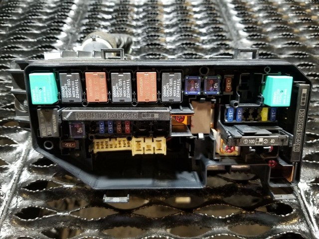 09 2009 HONDA ACCORD 2.4L ENGINE FUSE BOX OEM #88 | eBay