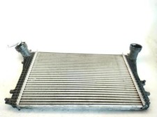 1K0145803T ladeluftkühler für VOLKSWAGEN GOLF PLUS (5M1 521) 1.4 TSI 20842055