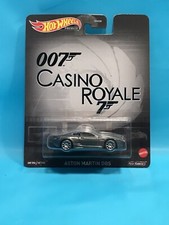 Hot Wheels Premium James Bond 007 Casino Royale Aston Martin DBS gris cardado