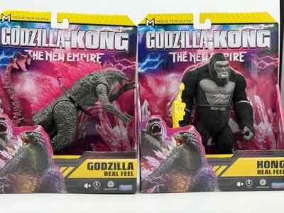 Godzilla x Kong The New Empire- Kong and Godzilla Real Feel Figure Playmates Set