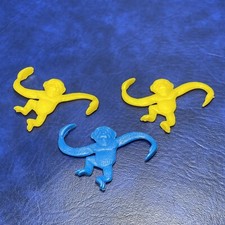 Lot of 3 Plastic Monkeys Marked Lakeside 1965 Barrel of Monkeys Replacement Part