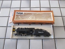 TYCO SANTA FE powered steam engine HO scale